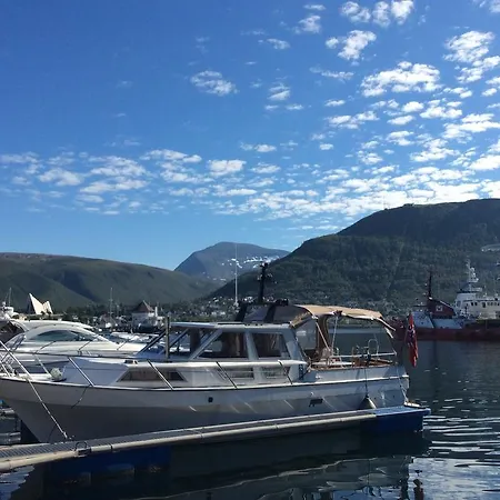 Arctic Fishingland